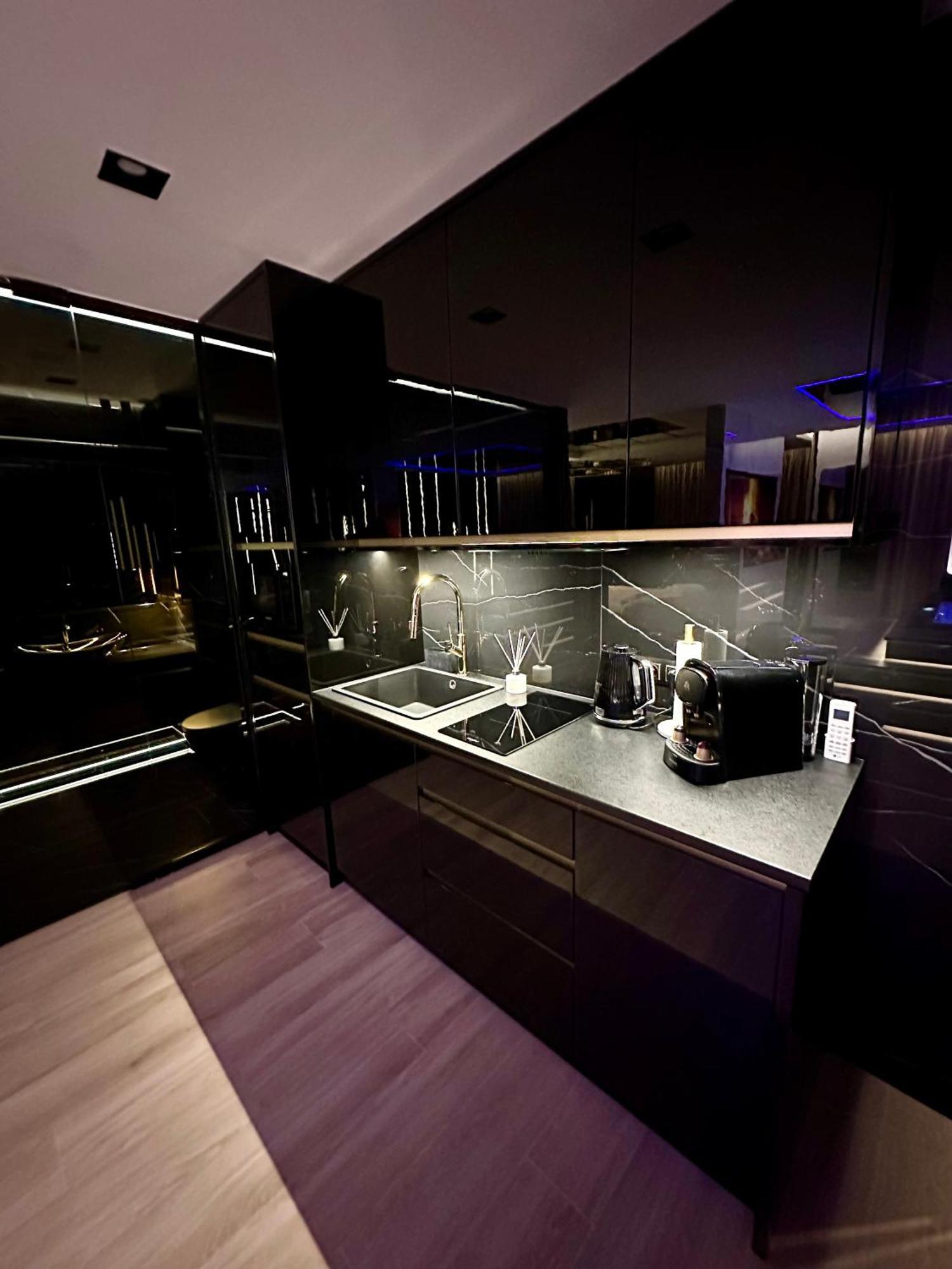 Masarska 6 Vip Apartamenty Jacuzzi Krasków Eksteriør bilde
